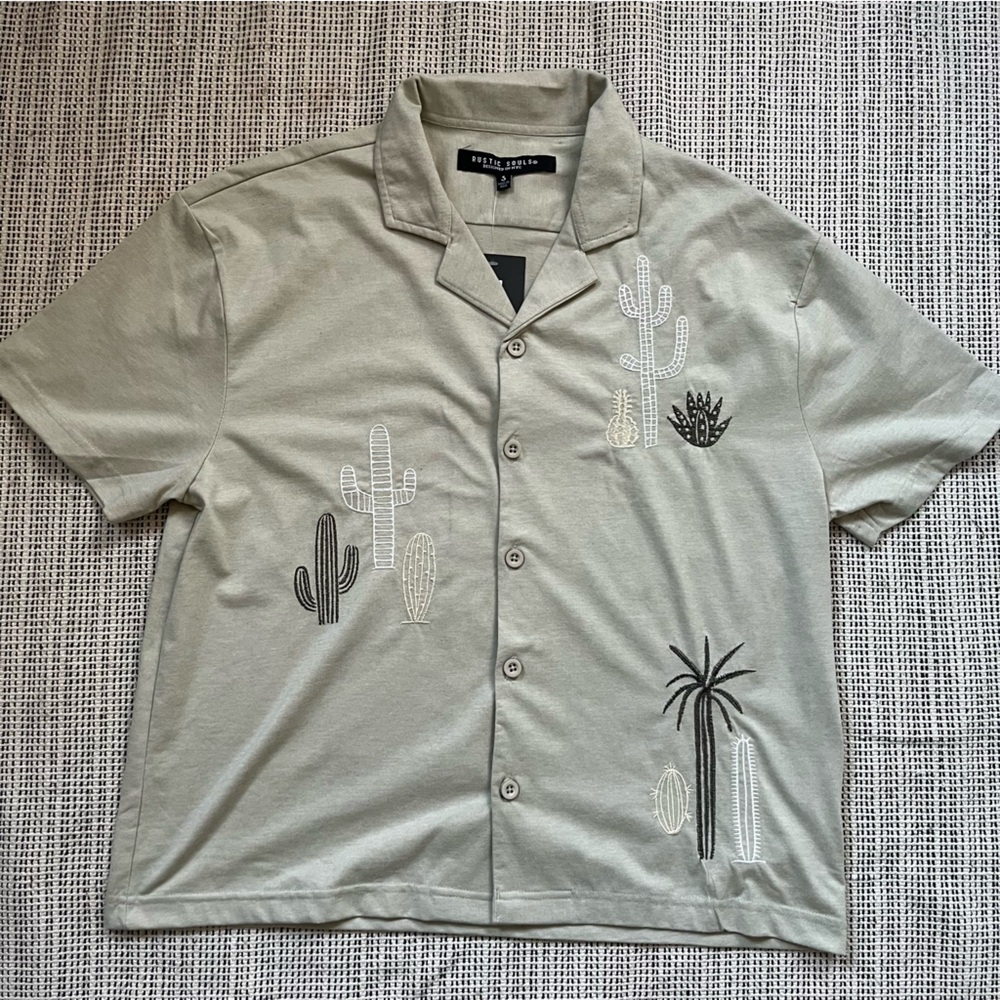 Olive Cactus Embroidered Casual Shirt Button Down Shirt Size Small